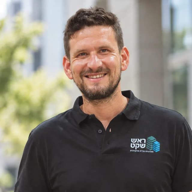 Avishai Domovich